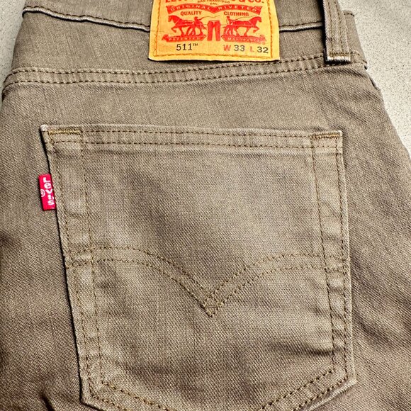 33x32 LEVI's HAUL! (4) - Picture 11 of 16